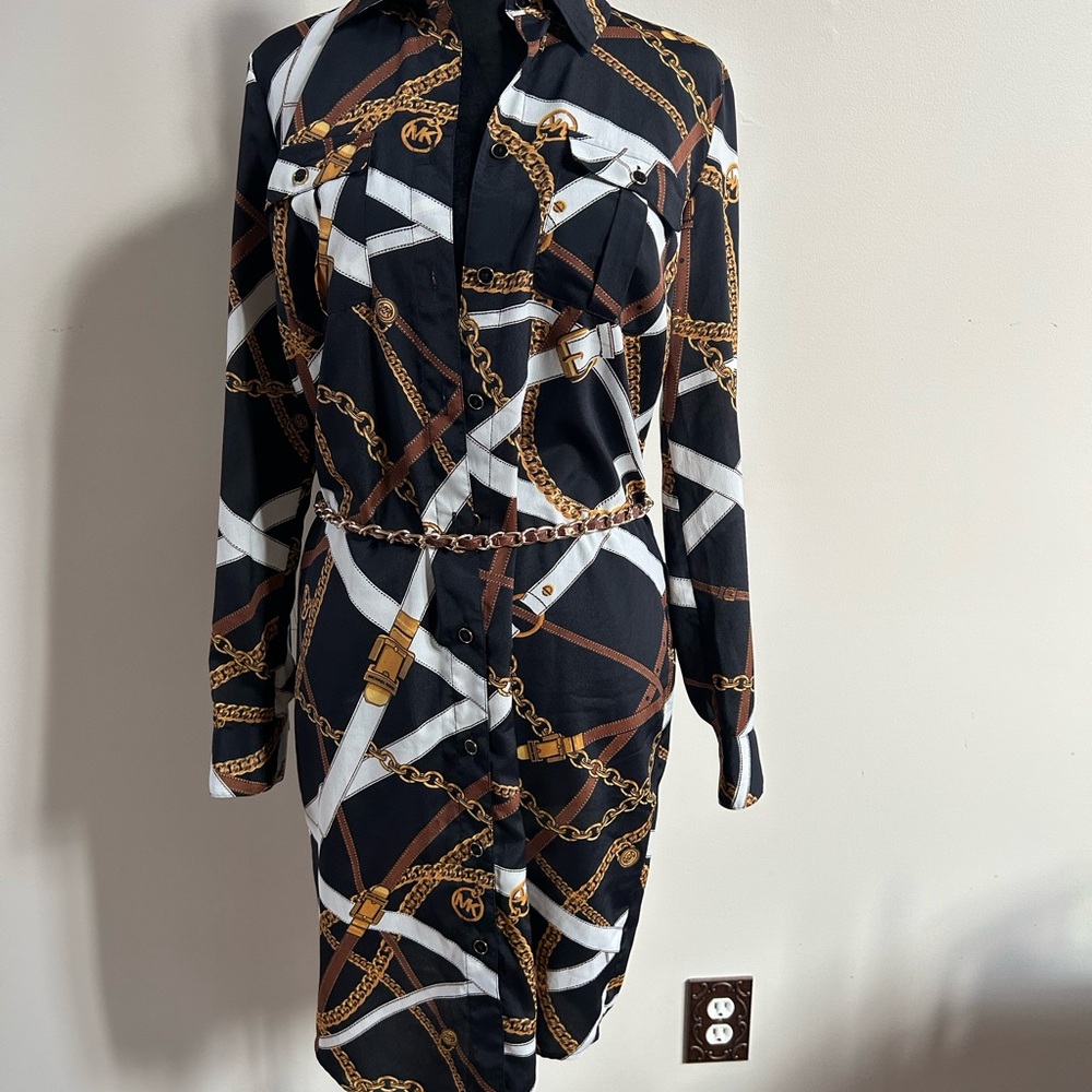 Chic Chain Print Dress